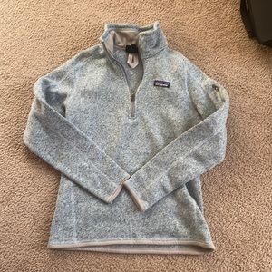 Woman’s small Patagonia quarter zip